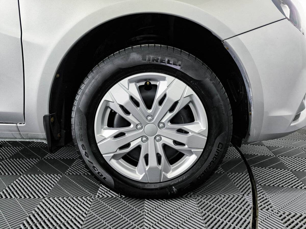 Lada (ВАЗ) Vesta SW, 2021 - Фото №17