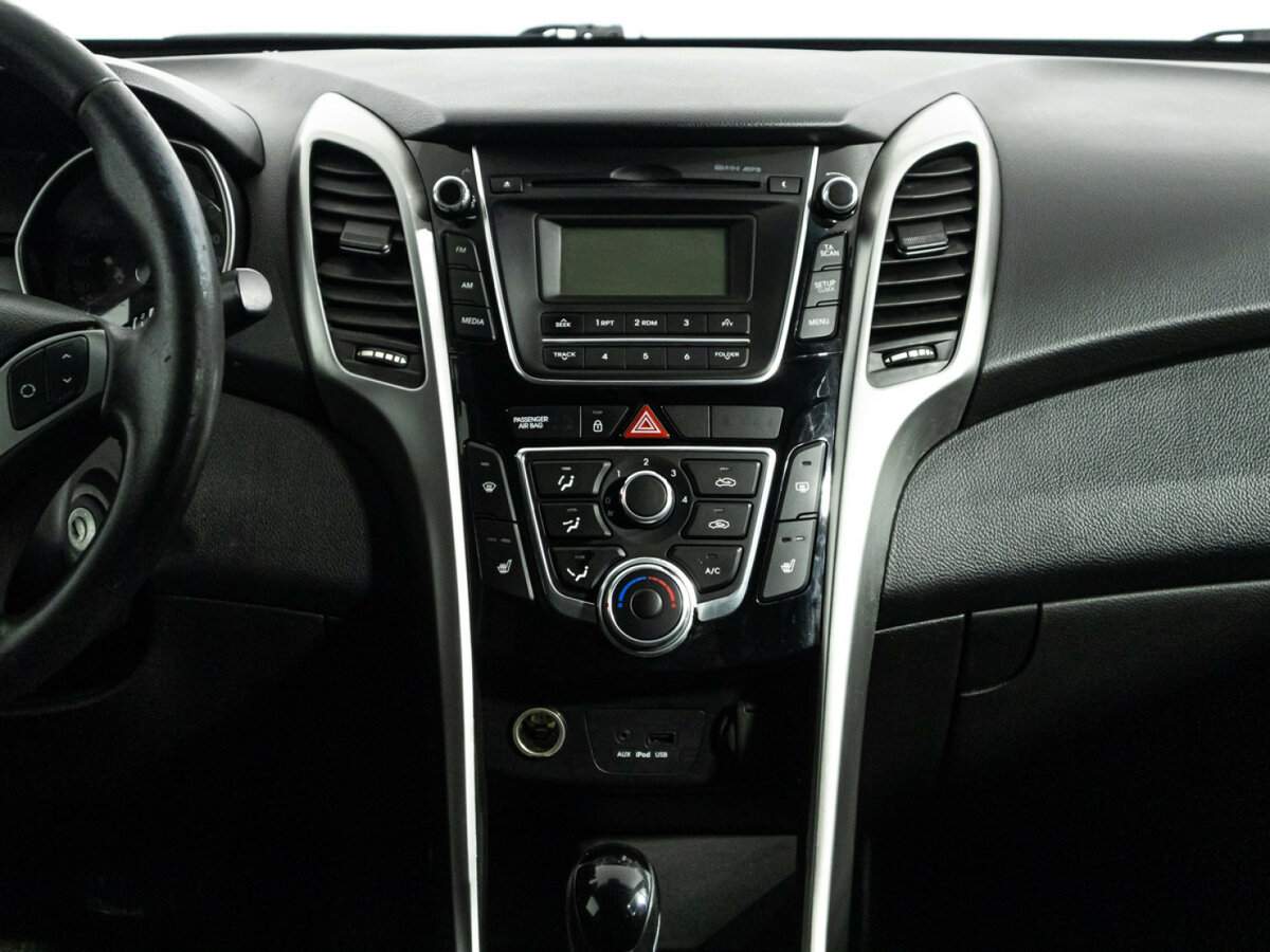 Hyundai i30, 2012 - Фото №13