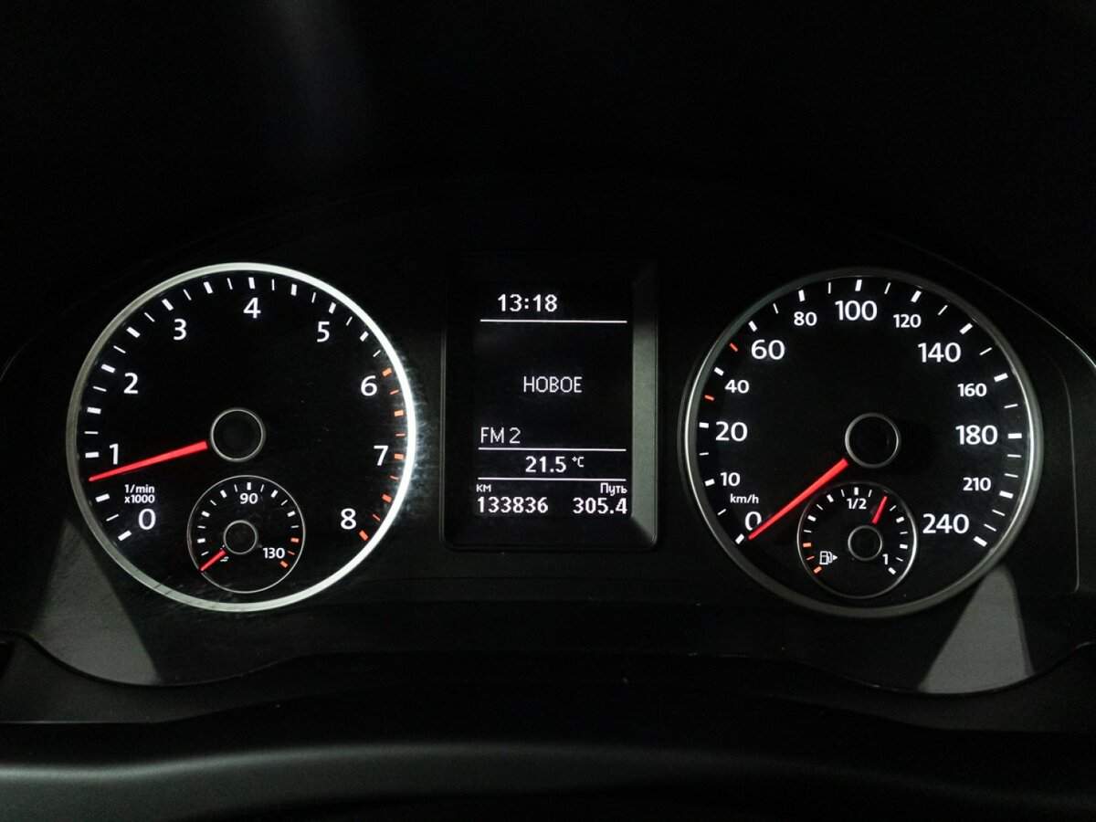 Volkswagen Tiguan, 2015 - Фото №11