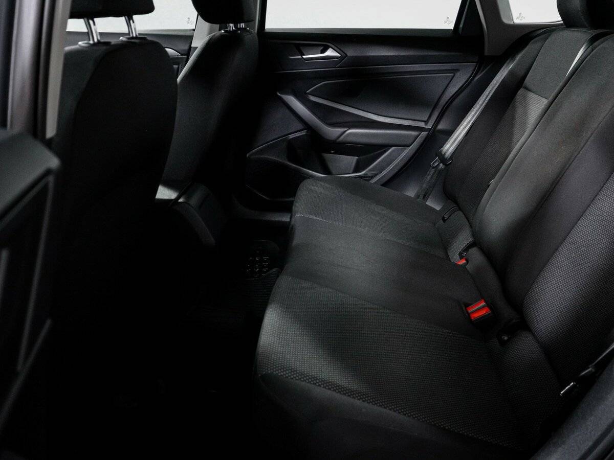 Volkswagen Jetta, 2020 - Фото №9