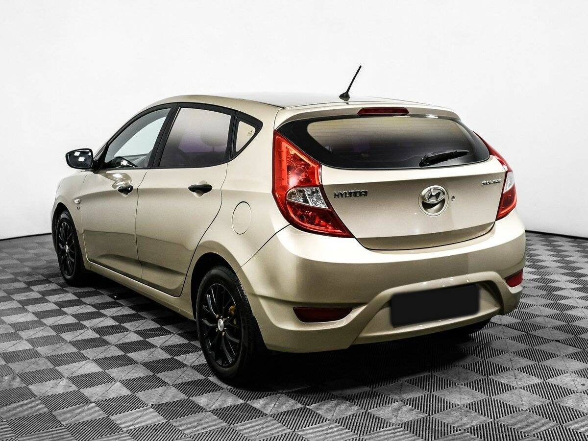 Hyundai Solaris, 2012 - Фото №6