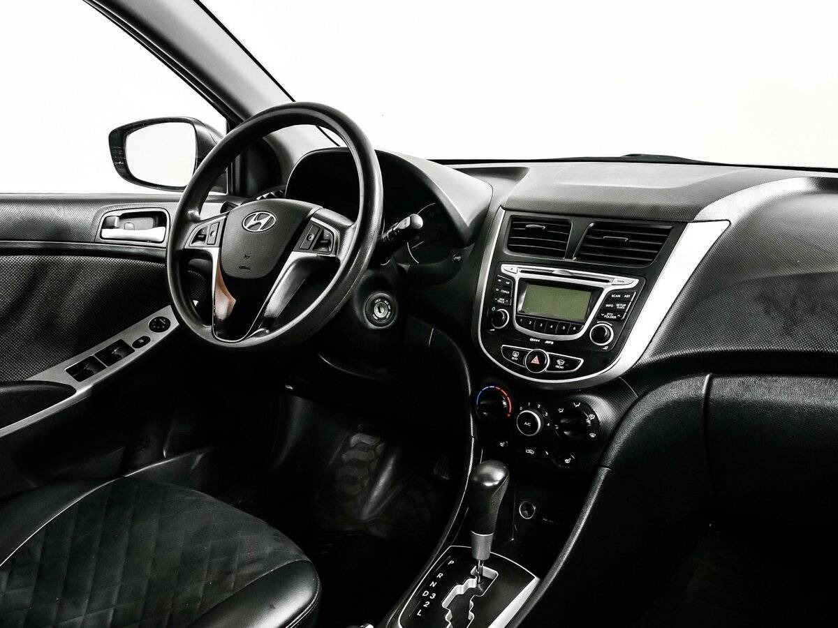 Hyundai Solaris, 2012 - Фото №8