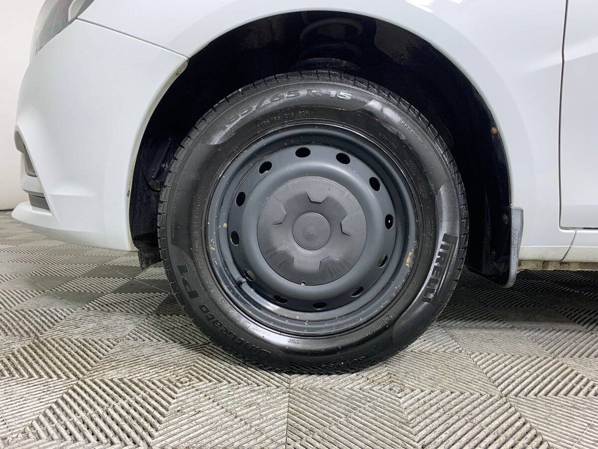 Lada (ВАЗ) Vesta SW, 2021 - Фото №8