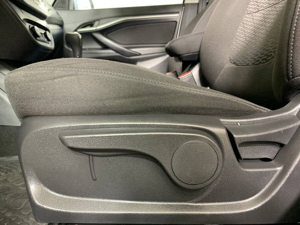 Lada (ВАЗ) Vesta SW, 2021 - Фото №15