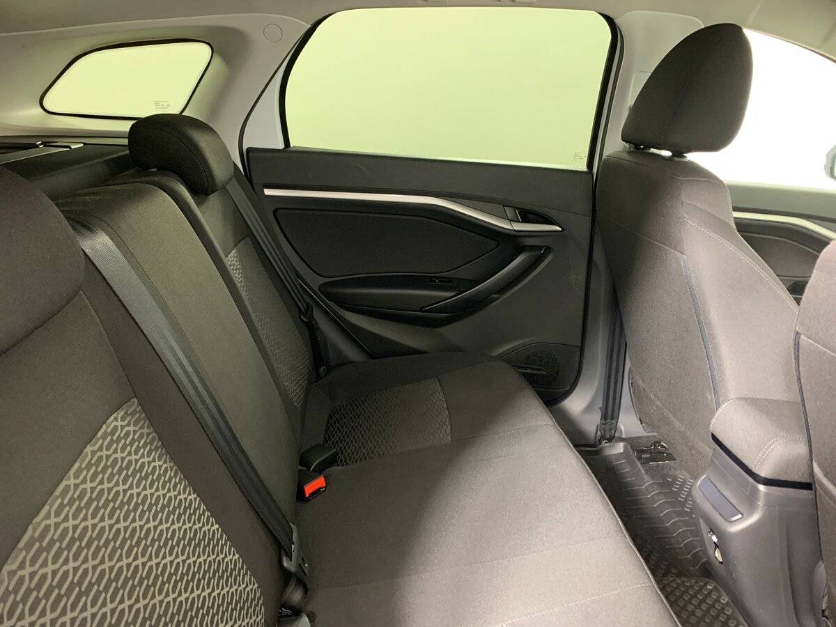 Lada (ВАЗ) Vesta SW, 2021 - Фото №16