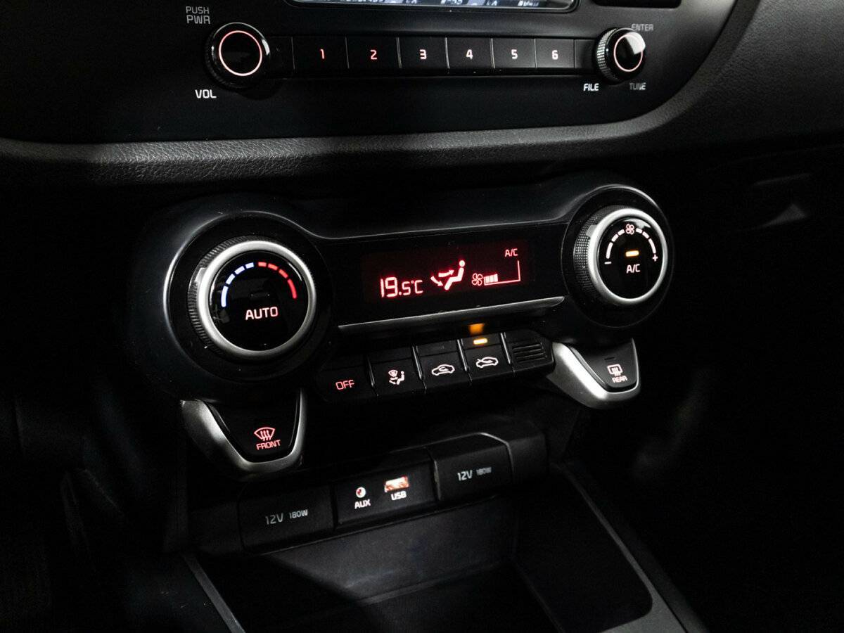 Kia Rio, 2020 - Фото №16