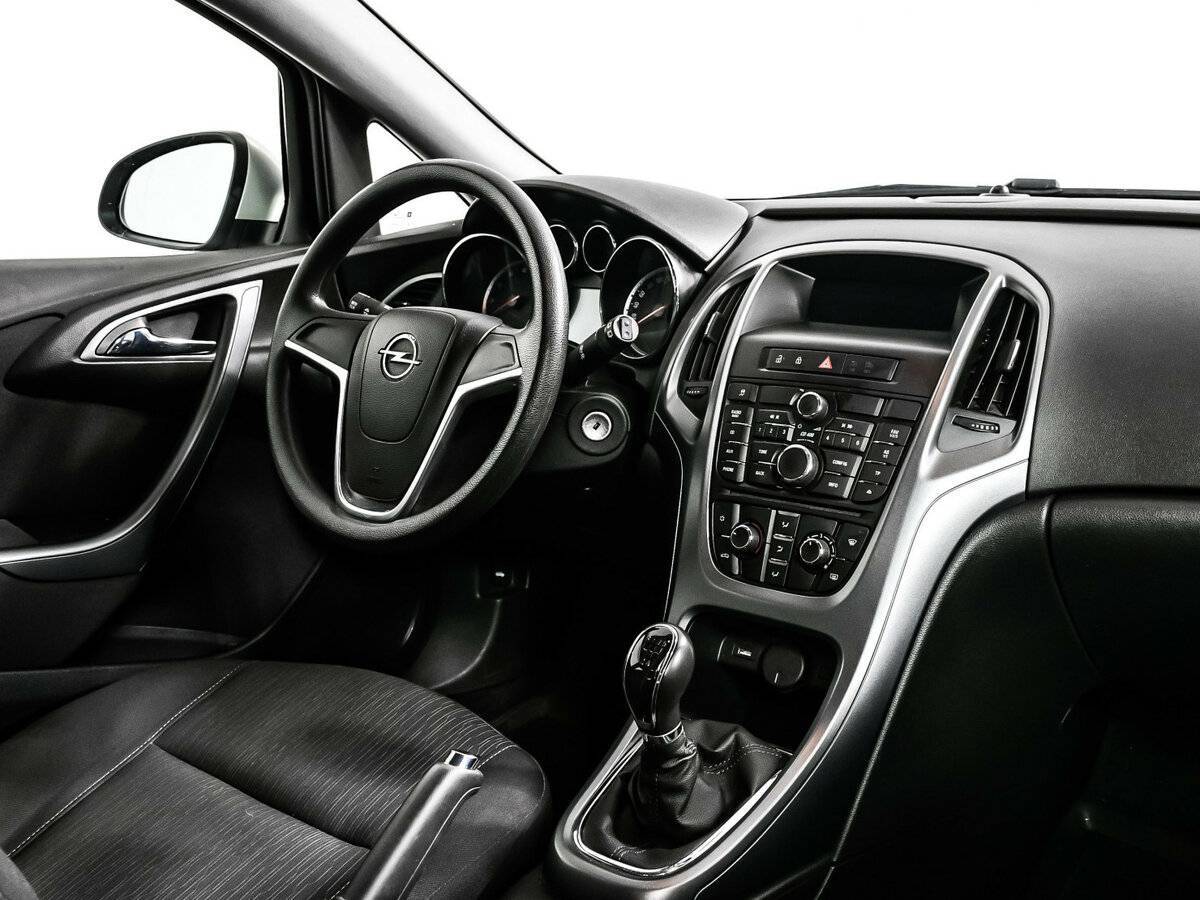 Opel Astra, 2013 - Фото №8