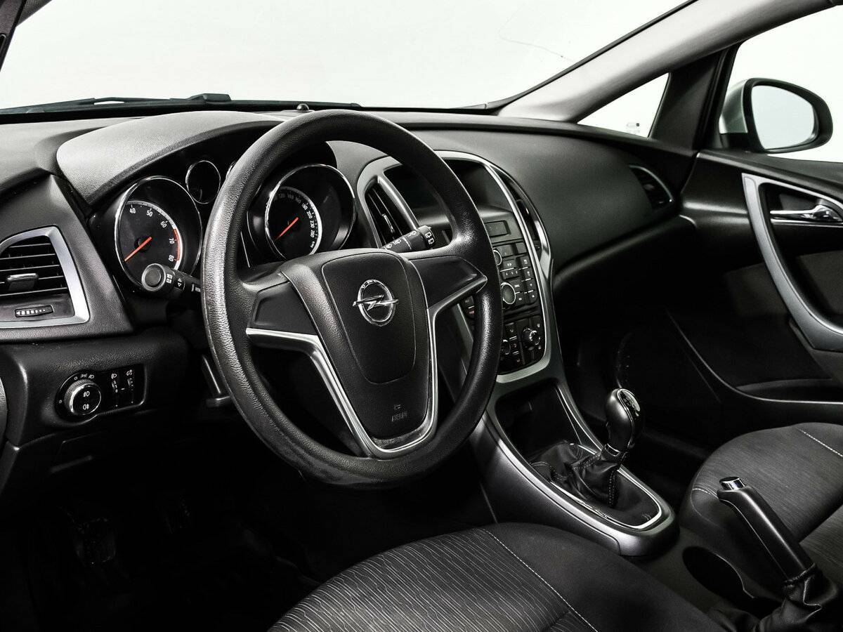 Opel Astra, 2013 - Фото №11