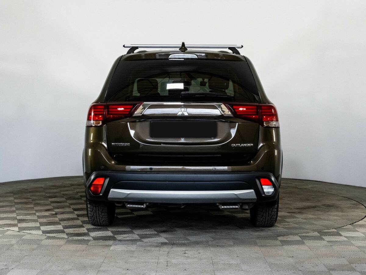 Mitsubishi Outlander, 2018 - Фото №5