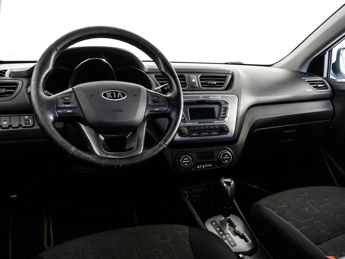 Kia Rio 4-speed, 2012 - Фото №8