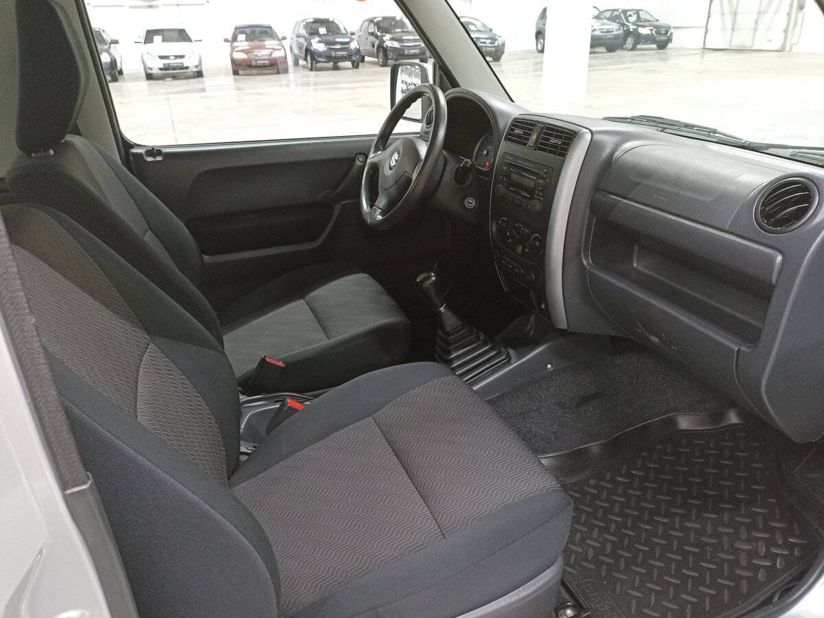 Suzuki Jimny, 2013 - Фото №10