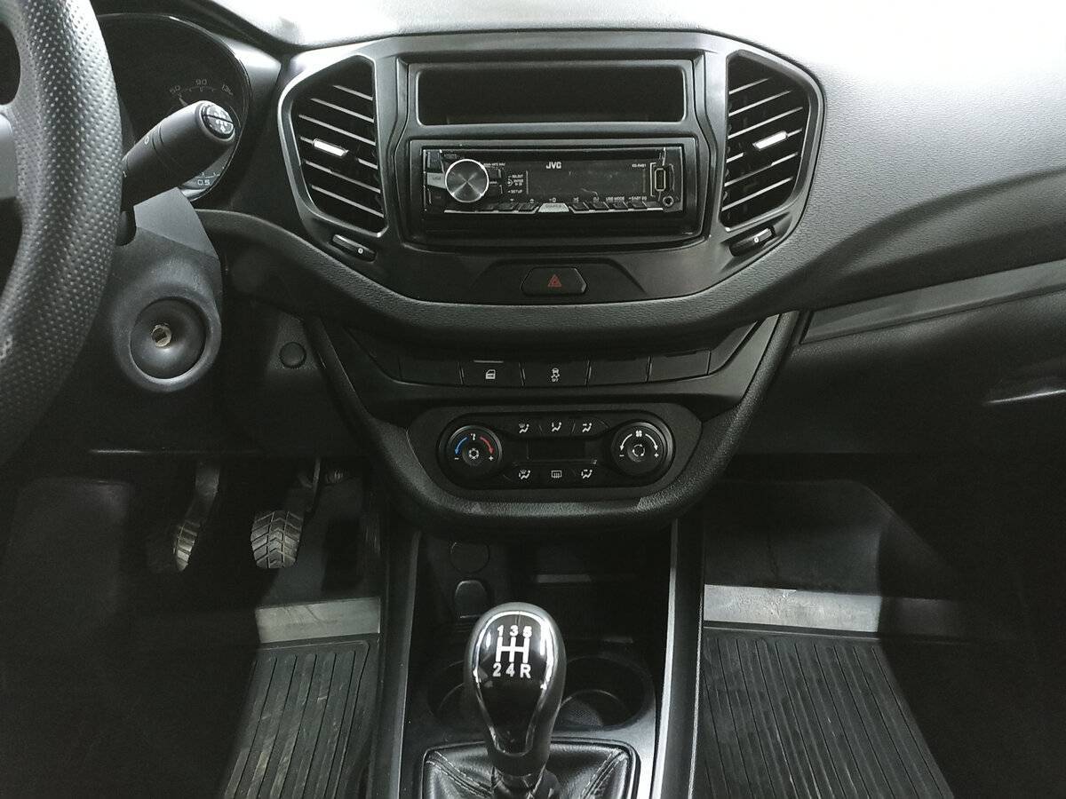 Lada (ВАЗ) Vesta, 2016 - Фото №14