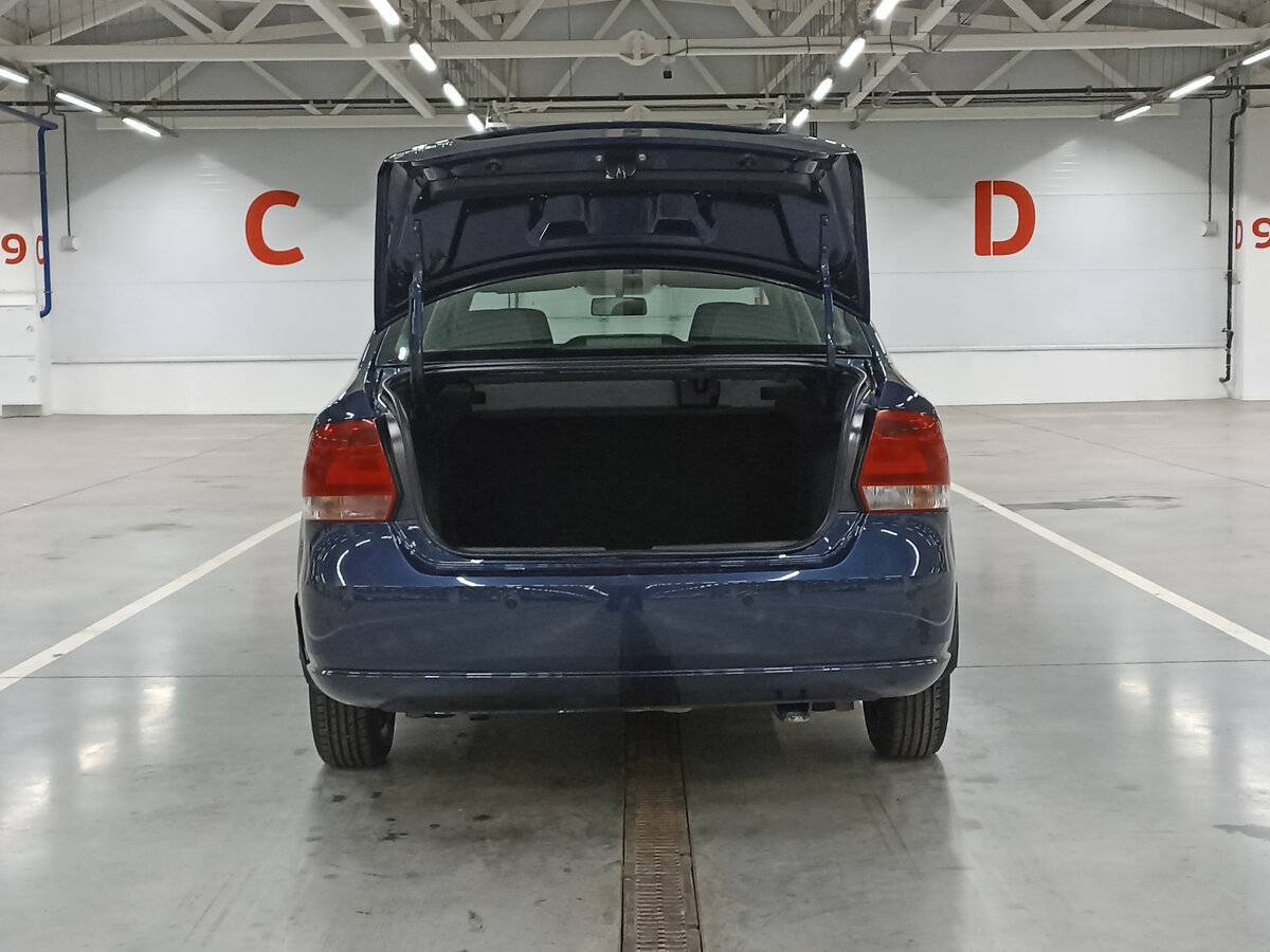 Volkswagen Polo, 2015 - Фото №9