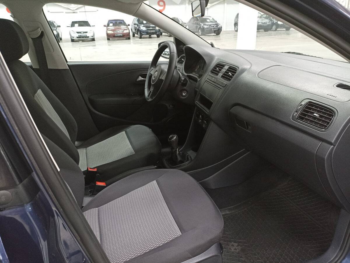 Volkswagen Polo, 2015 - Фото №10