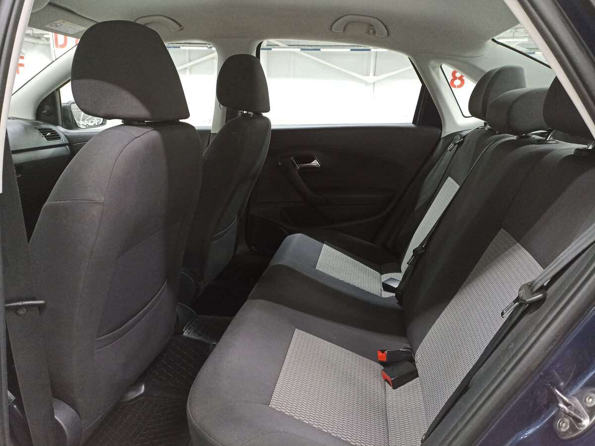 Volkswagen Polo, 2015 - Фото №11