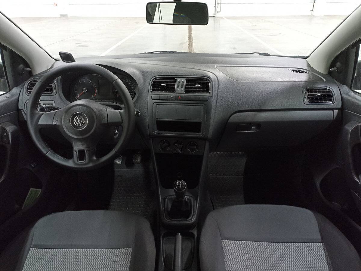 Volkswagen Polo, 2015 - Фото №13