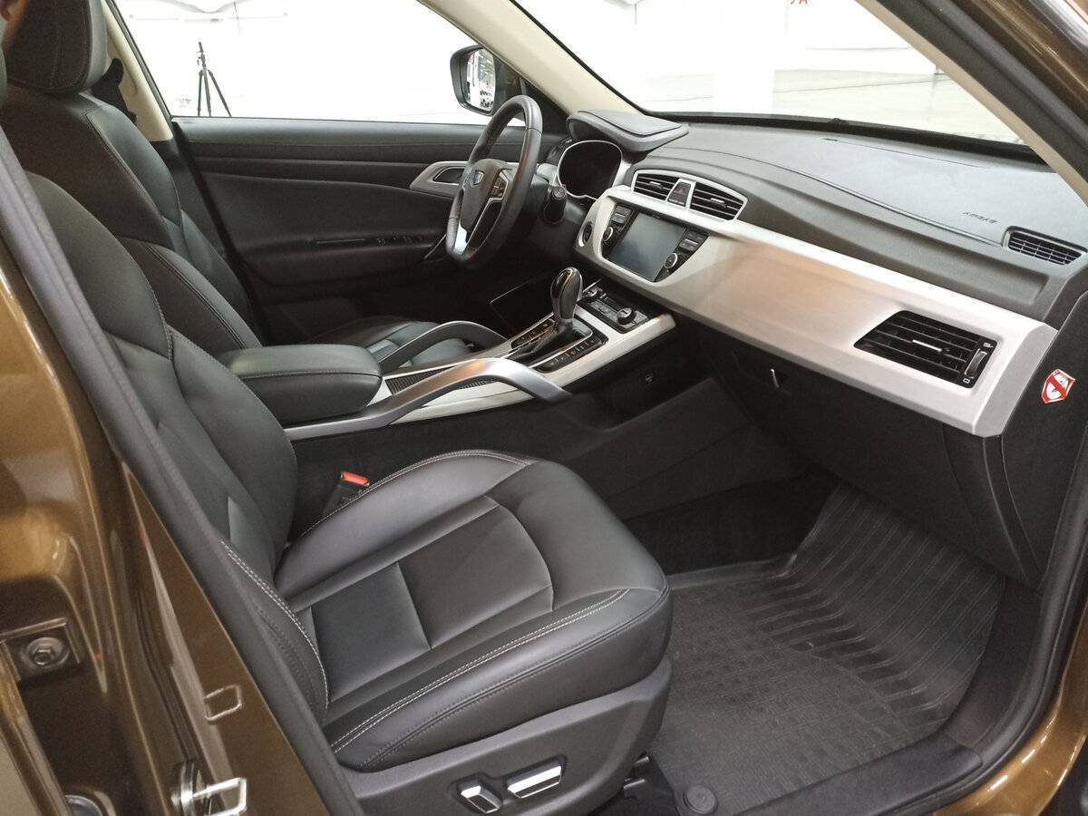 Geely Atlas, 2020 - Фото №10