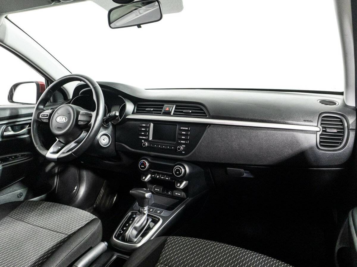 Kia Rio X-Line, 2018 - Фото №8