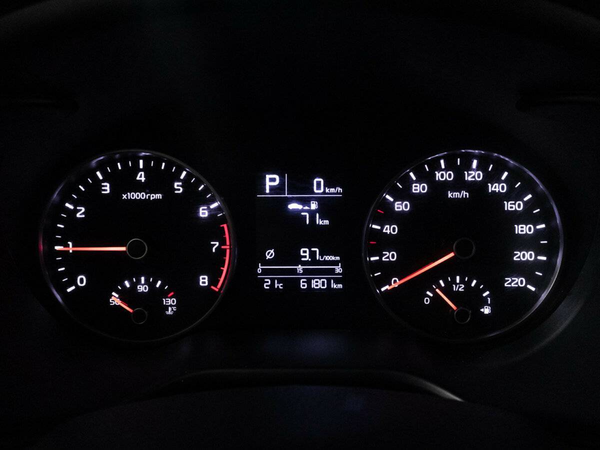 Kia Rio X-Line, 2018 - Фото №11