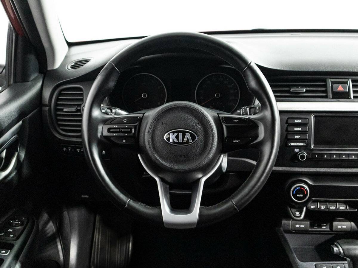 Kia Rio X-Line, 2018 - Фото №17