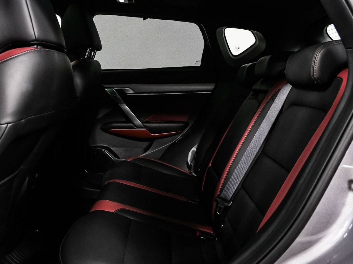 Geely Coolray, 2022 - Фото №11