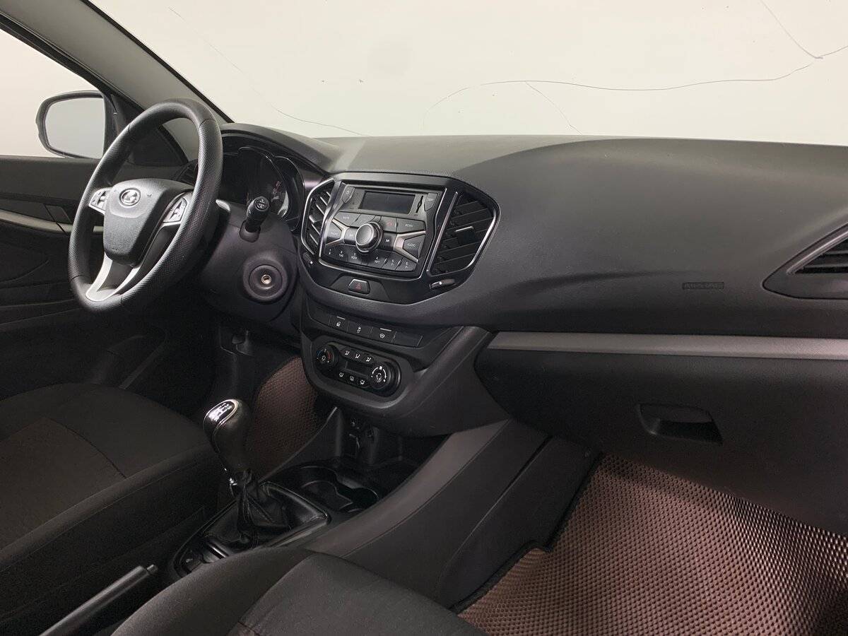 Lada (ВАЗ) Vesta SW, 2018 - Фото №12