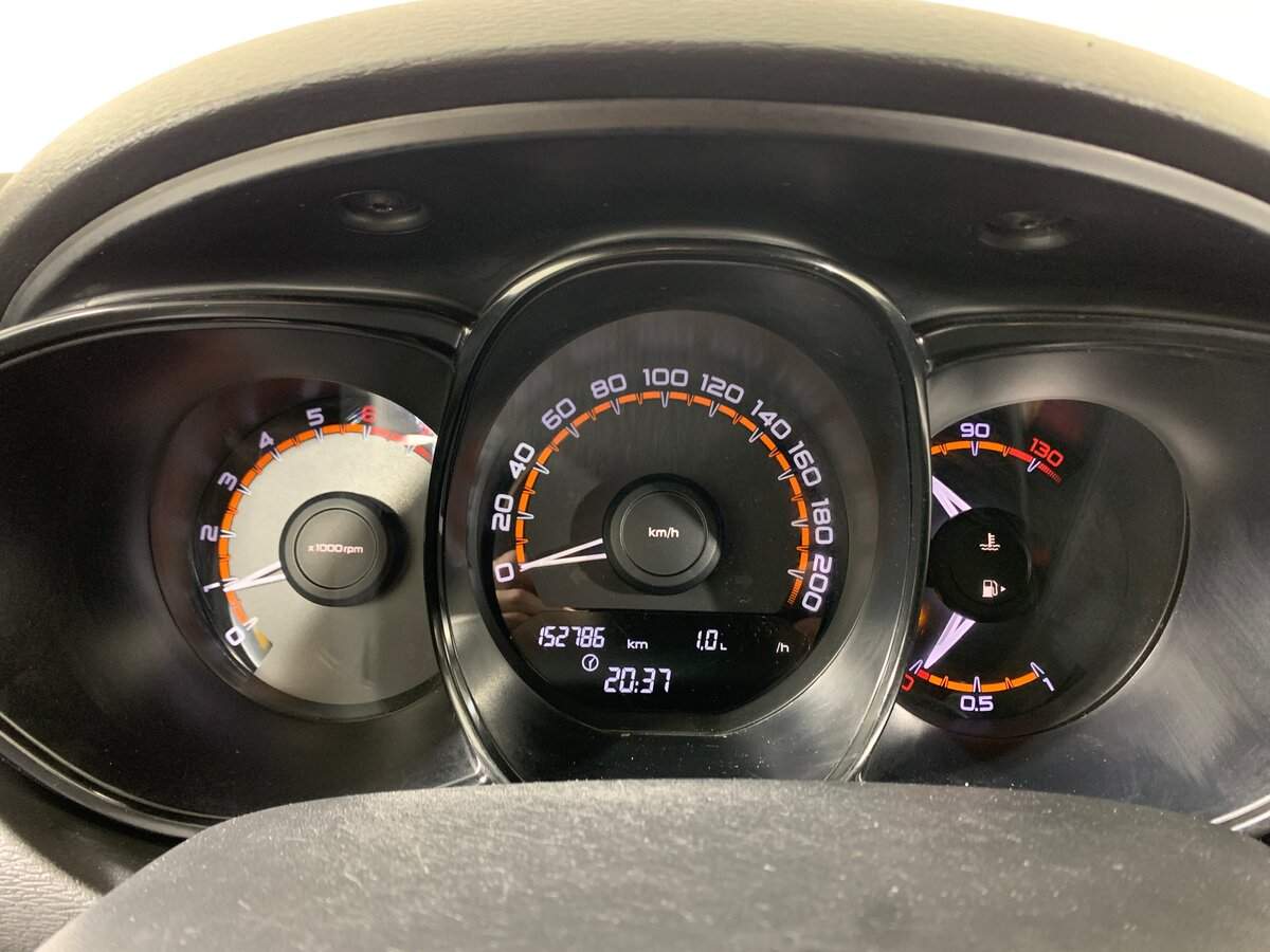 Lada (ВАЗ) Vesta SW, 2018 - Фото №13