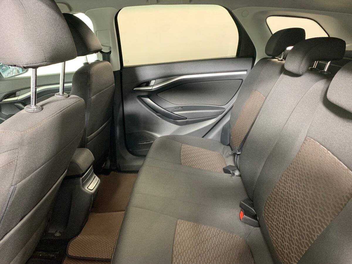 Lada (ВАЗ) Vesta SW, 2018 - Фото №17