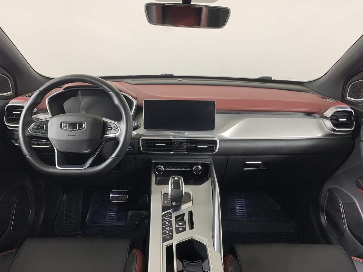 Geely Coolray, 2022 - Фото №11