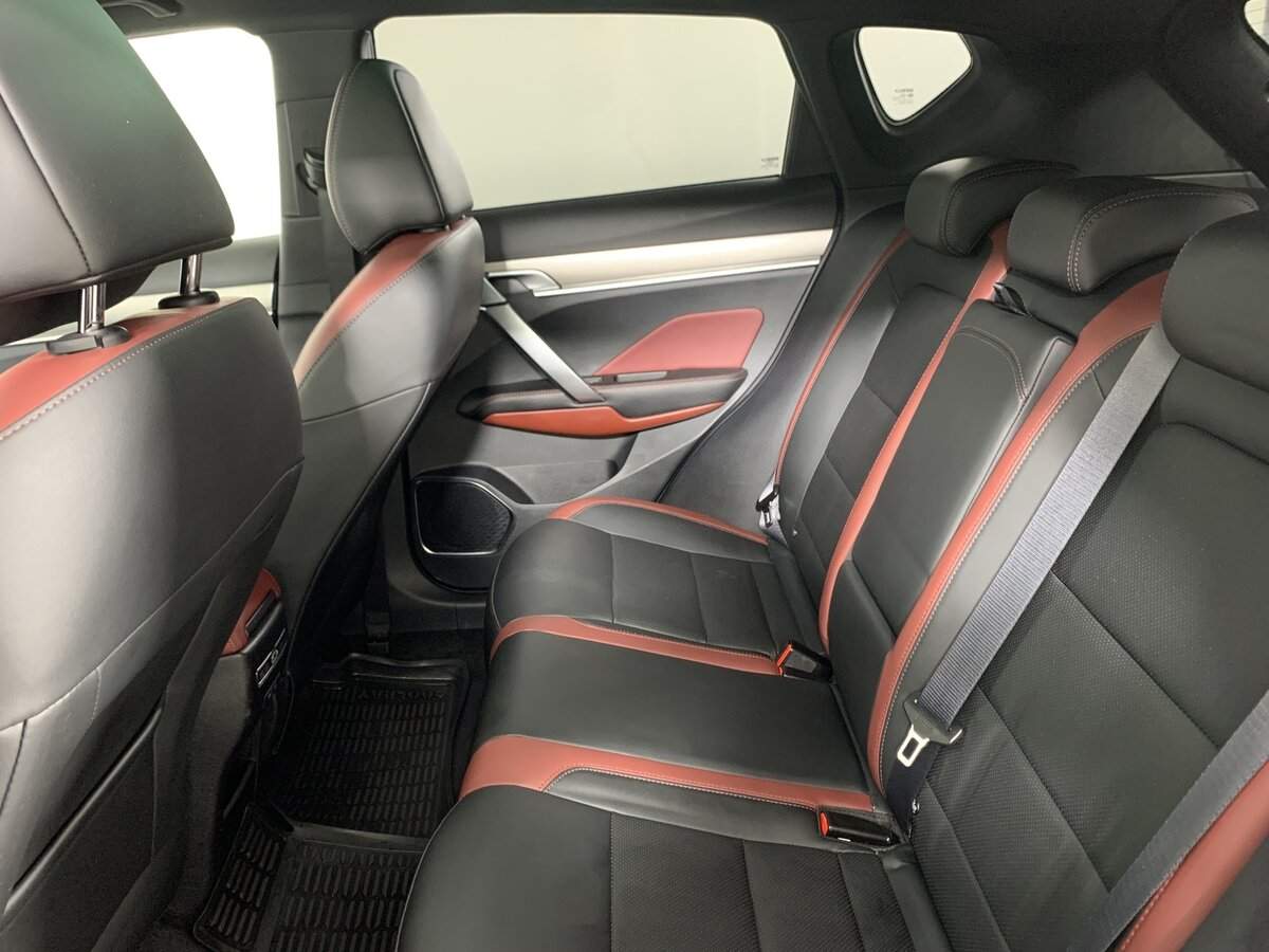 Geely Coolray, 2022 - Фото №18