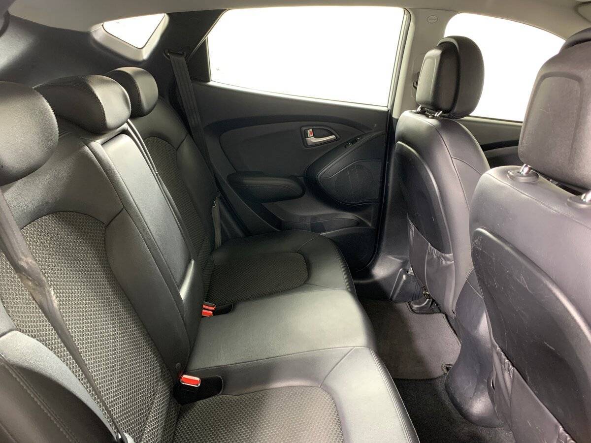 Hyundai ix35, 2012 - Фото №16