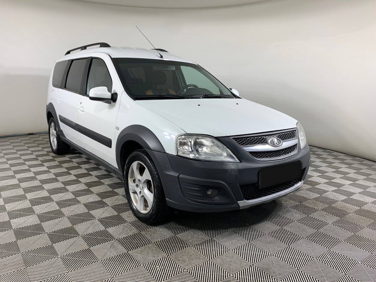 Lada (ВАЗ) Largus Cross, 2018 - Фото №2