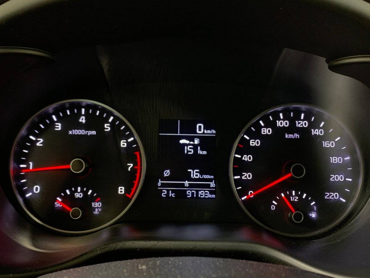 Kia Rio X-Line, 2018 - Фото №13