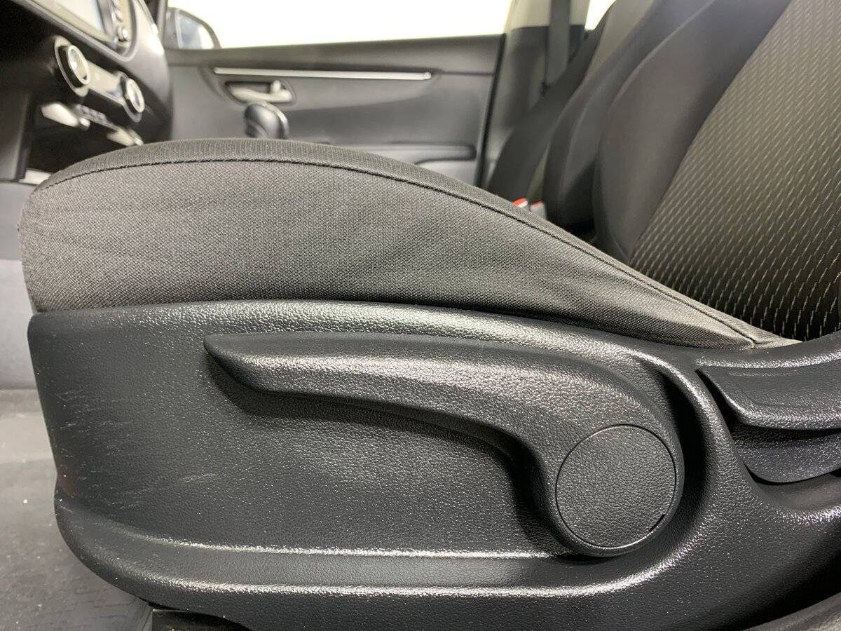 Kia Rio X-Line, 2018 - Фото №15