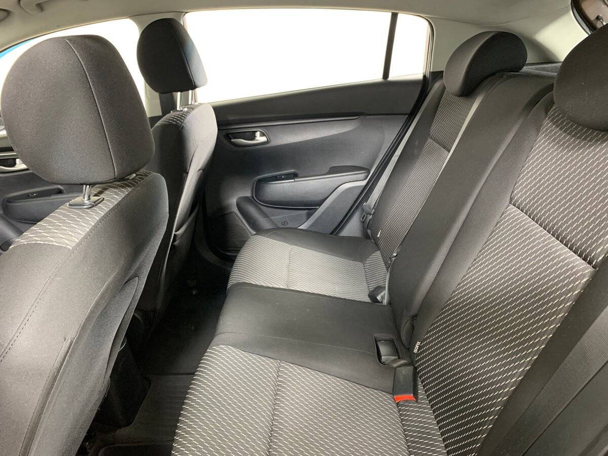 Kia Rio X-Line, 2018 - Фото №17