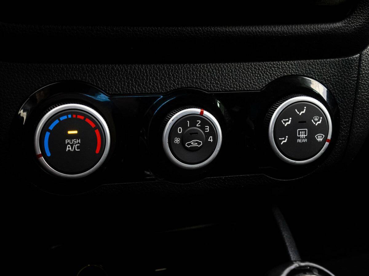 Kia Rio, 2017 - Фото №13