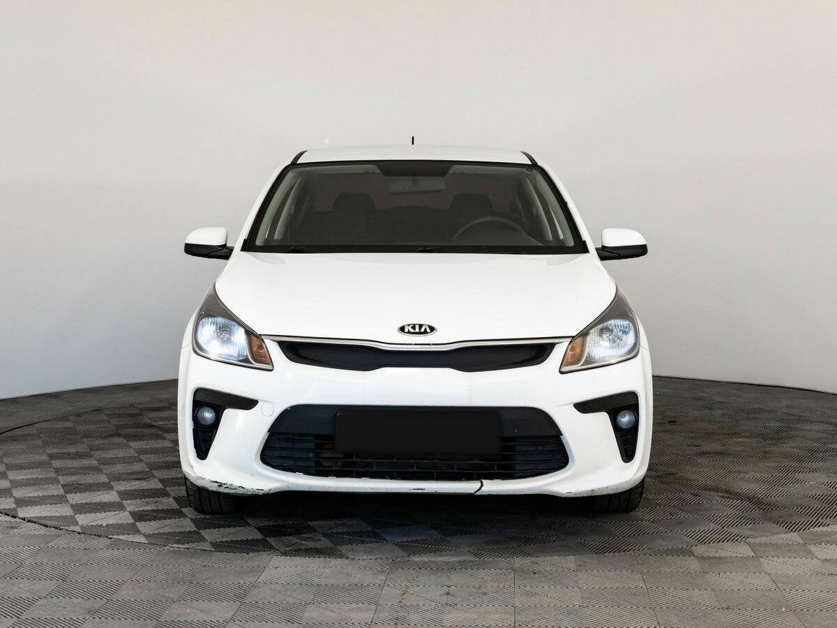 Kia Rio, 2017 - Фото №1