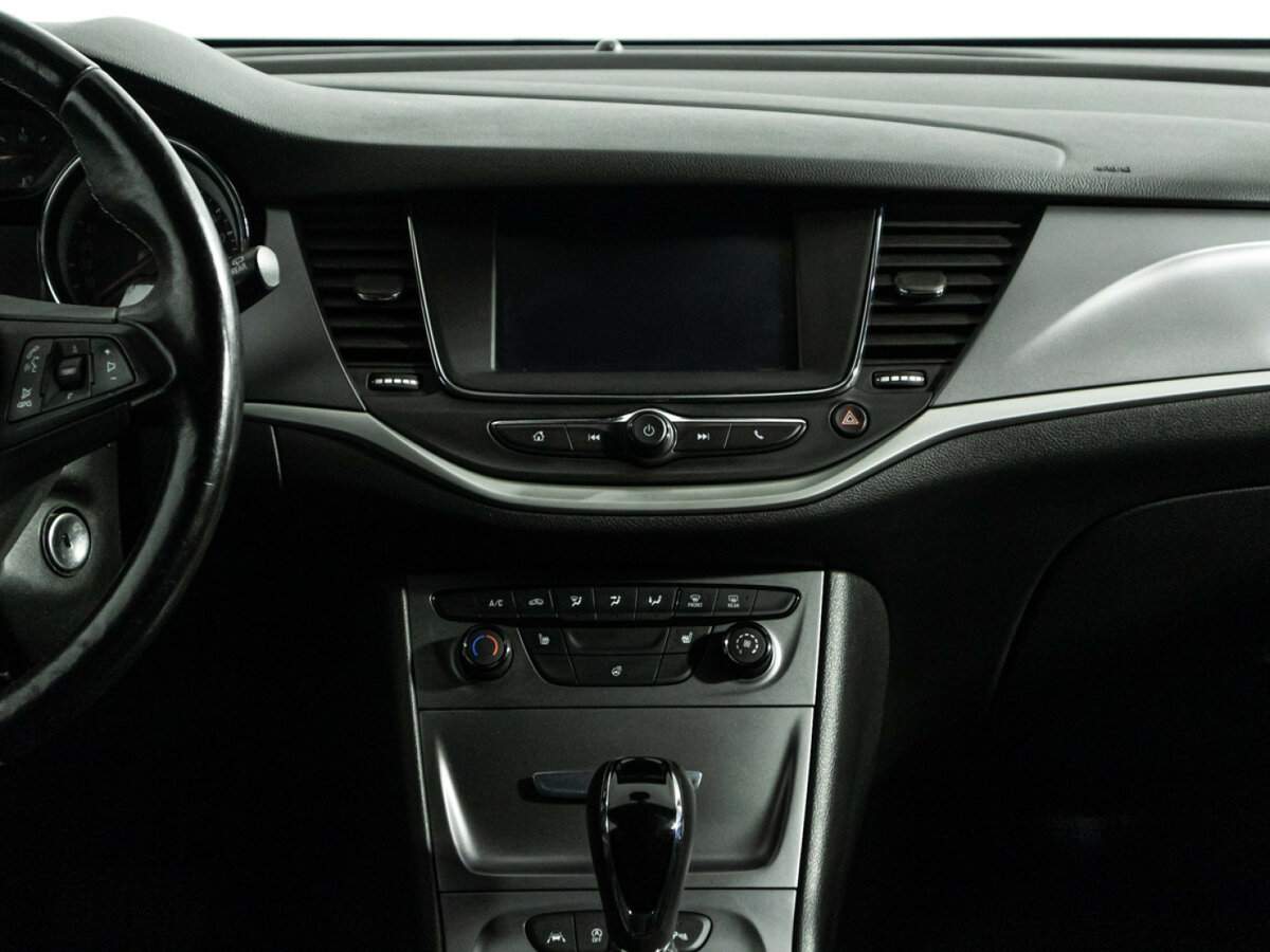 Opel Astra, 2019 - Фото №13