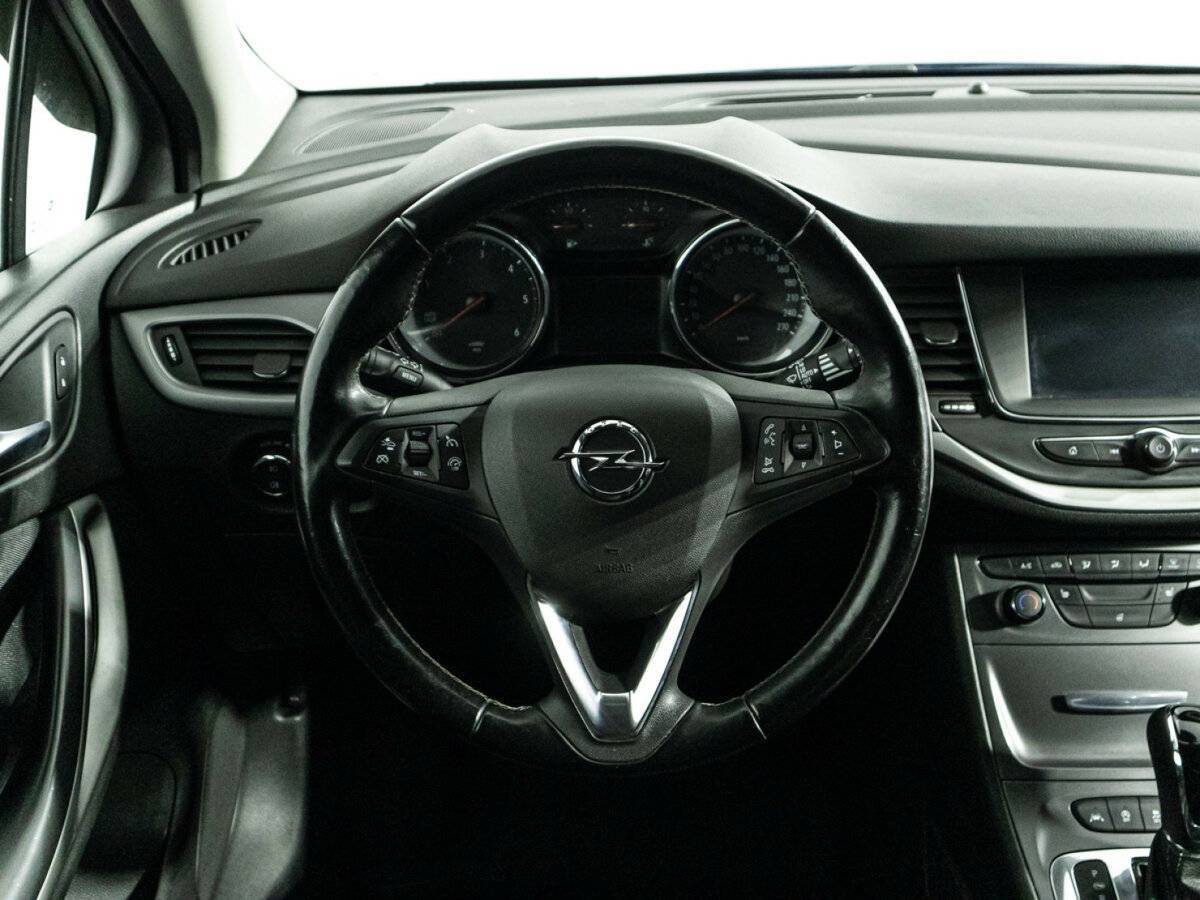 Opel Astra, 2019 - Фото №16