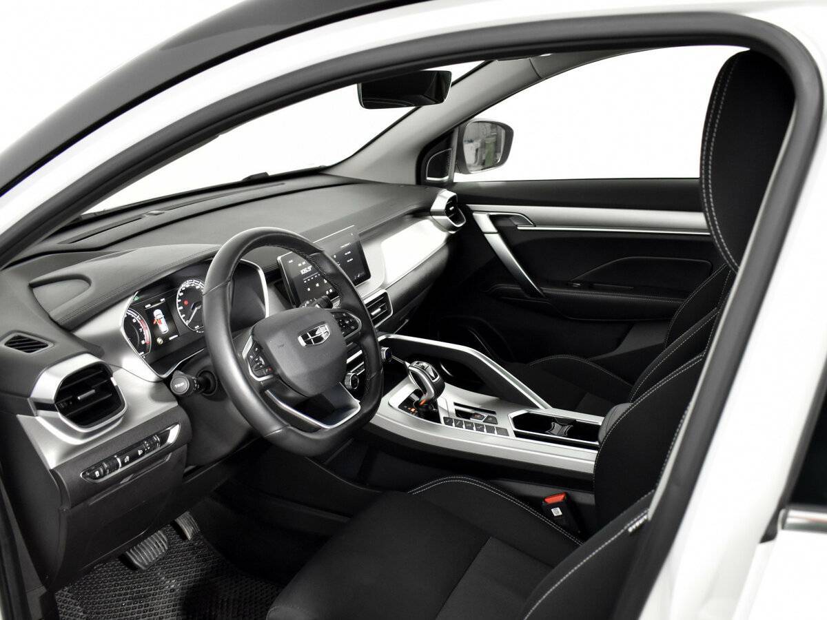 Geely Coolray, 2021 - Фото №8