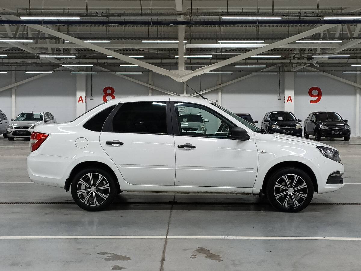 Lada (ВАЗ) Granta, 2021 - Фото №3