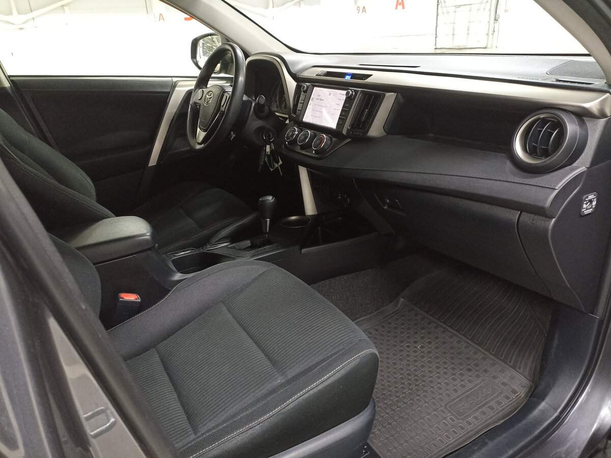 Toyota RAV4, 2013 - Фото №10