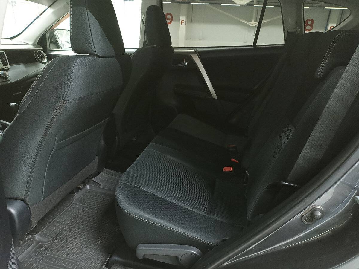 Toyota RAV4, 2013 - Фото №11