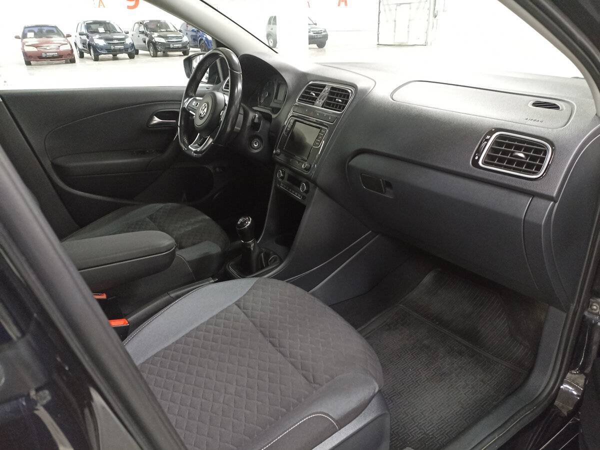 Volkswagen Polo, 2018 - Фото №10