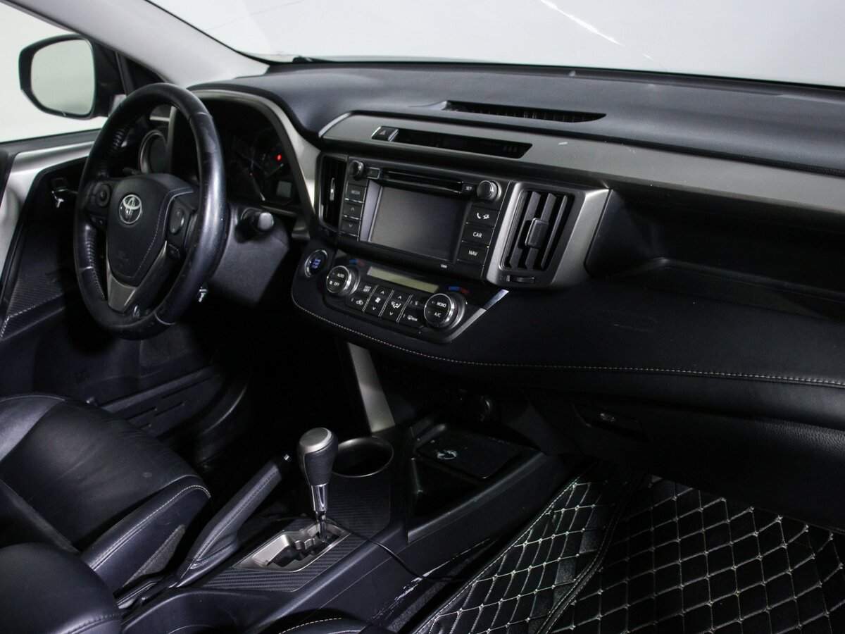 Toyota RAV4, 2013 - Фото №8