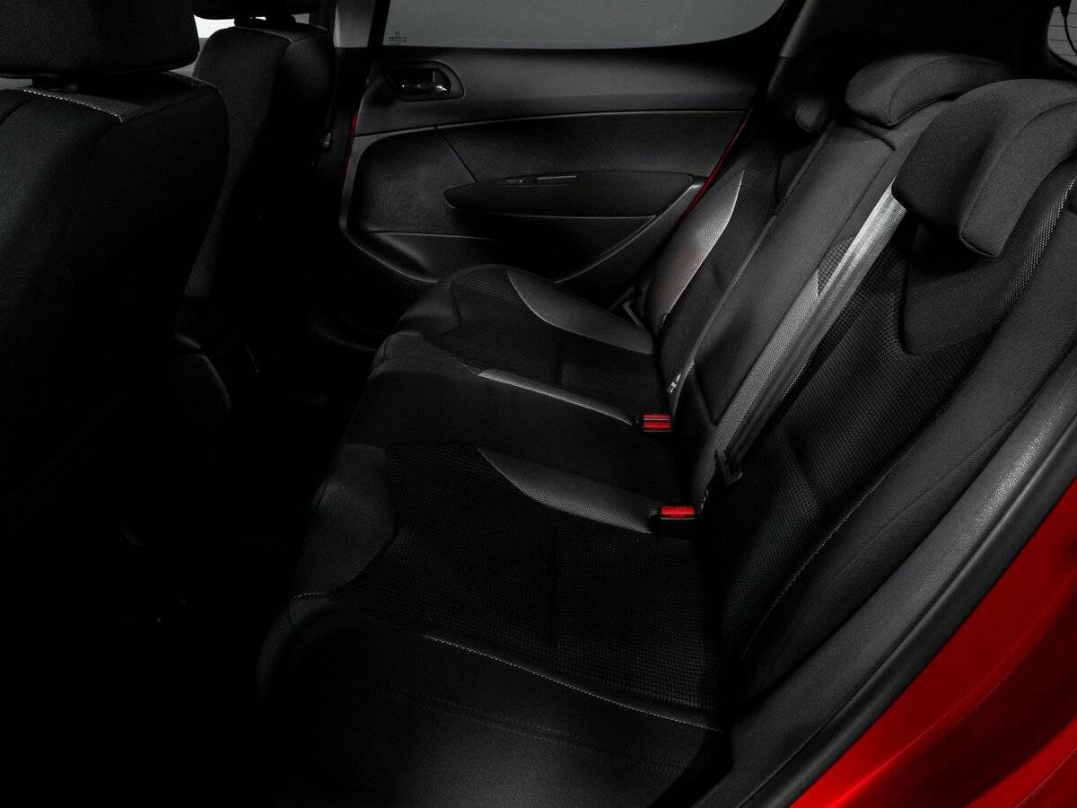 Peugeot 308, 2012 - Фото №9