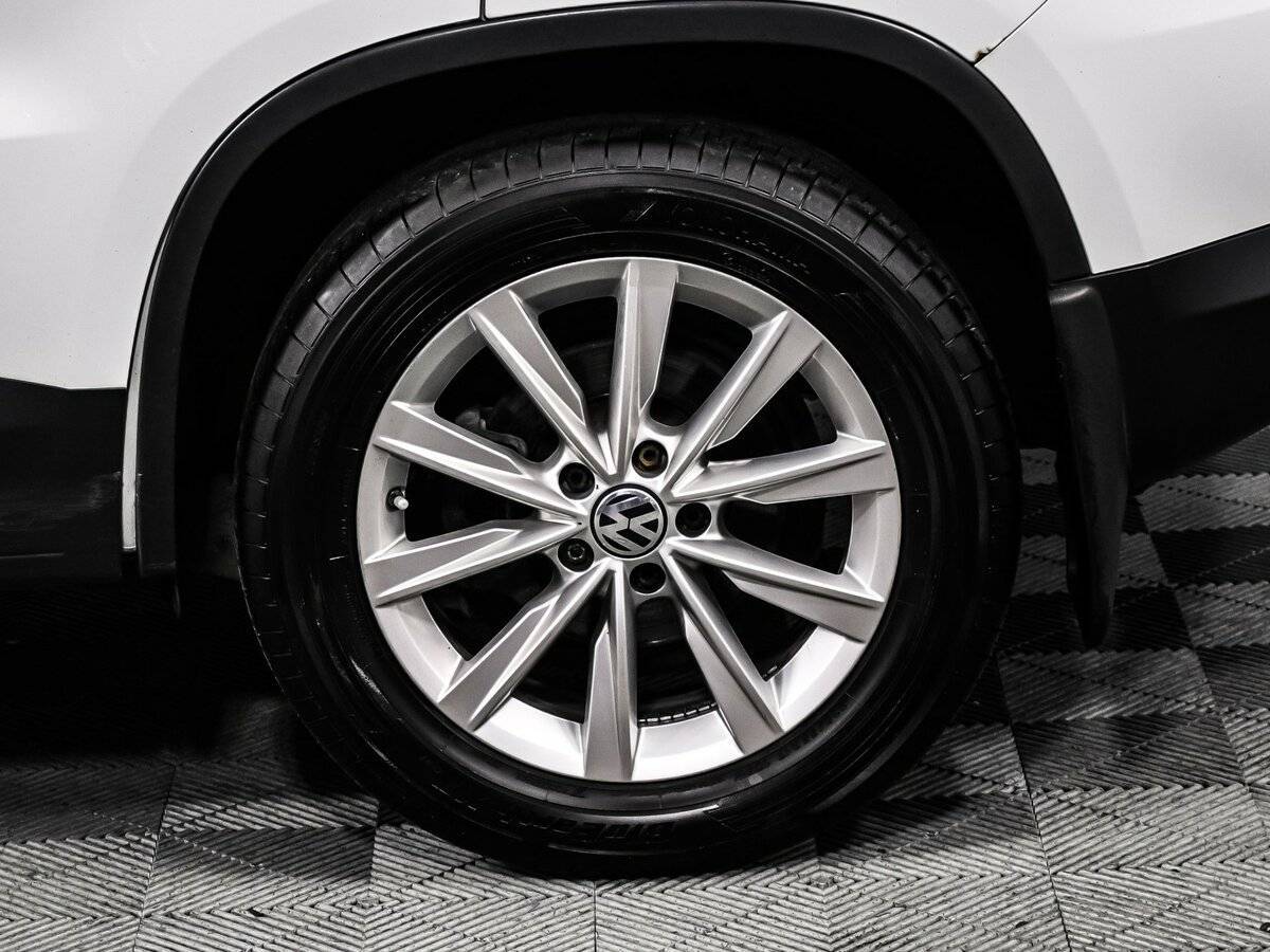 Volkswagen Tiguan, 2015 - Фото №13