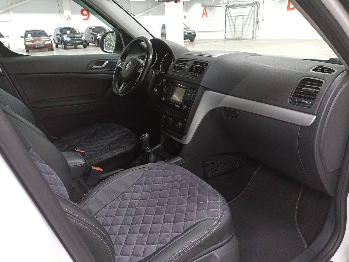 Skoda Yeti, 2015 - Фото №10