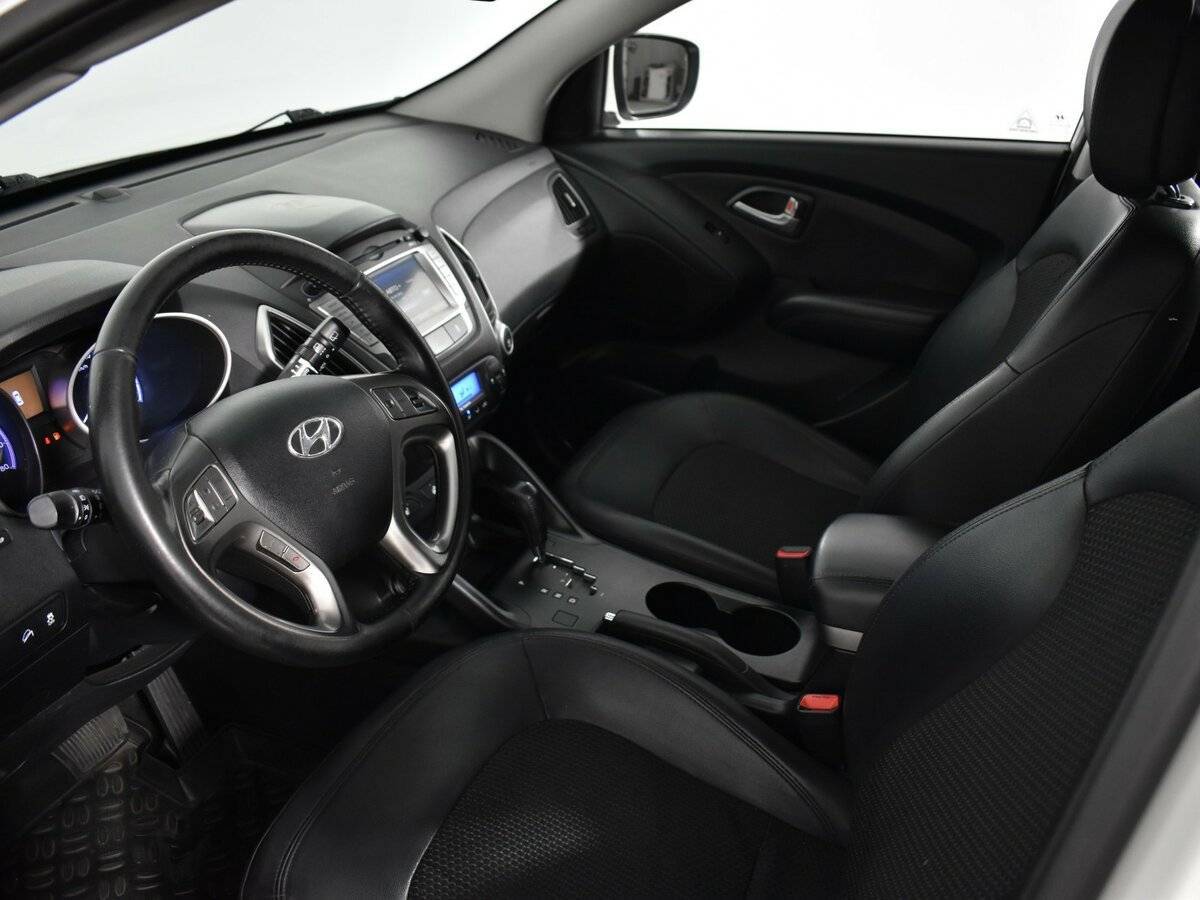 Hyundai ix35, 2012 - Фото №8