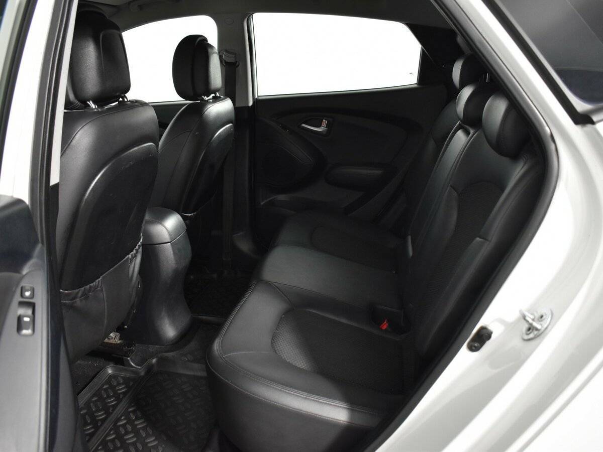 Hyundai ix35, 2012 - Фото №11